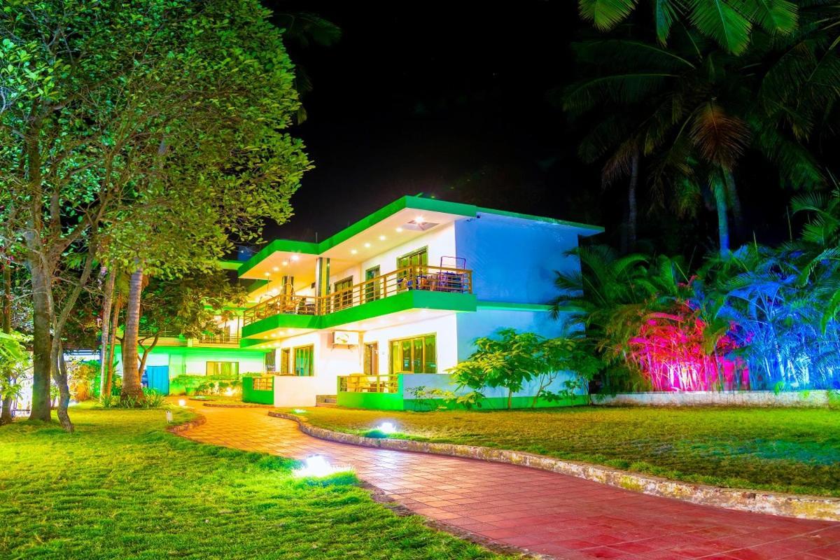 Kinara Resort Malvan Bagian luar foto